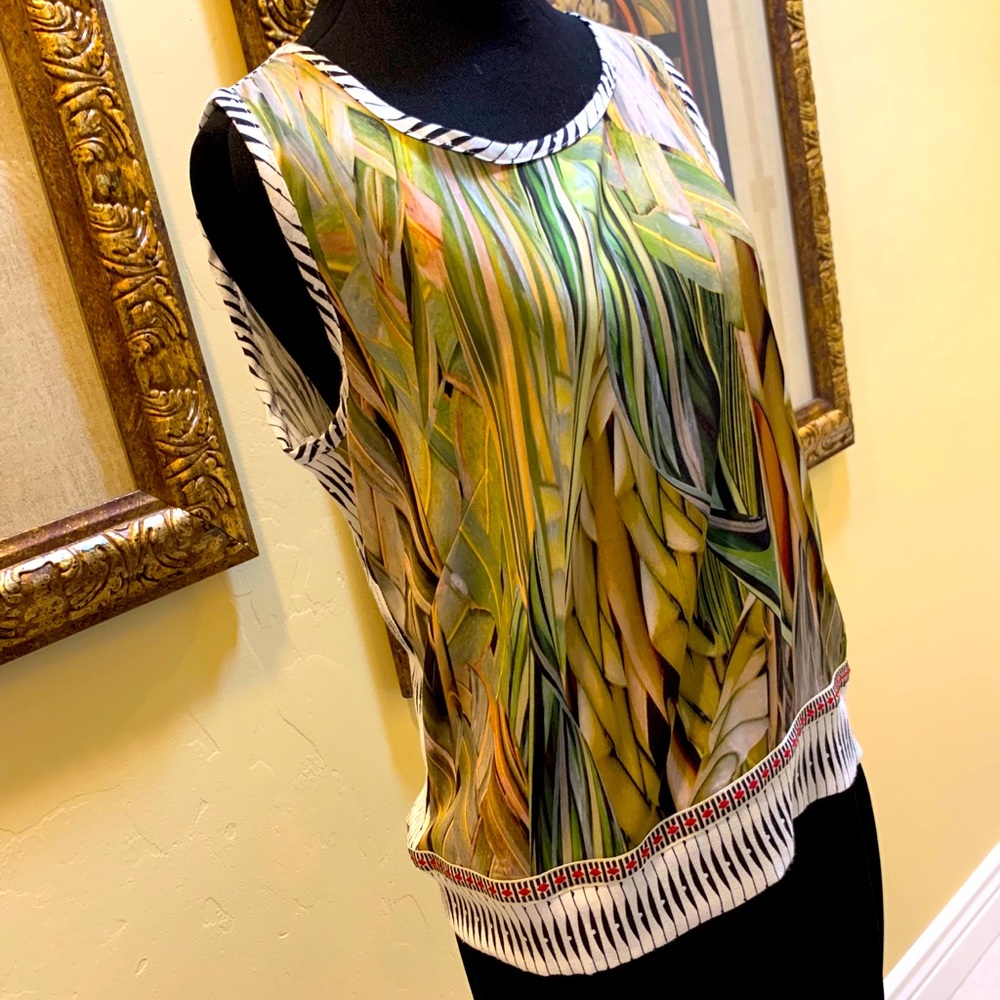 Blue Blanc Rouge green print sleeveless top size M